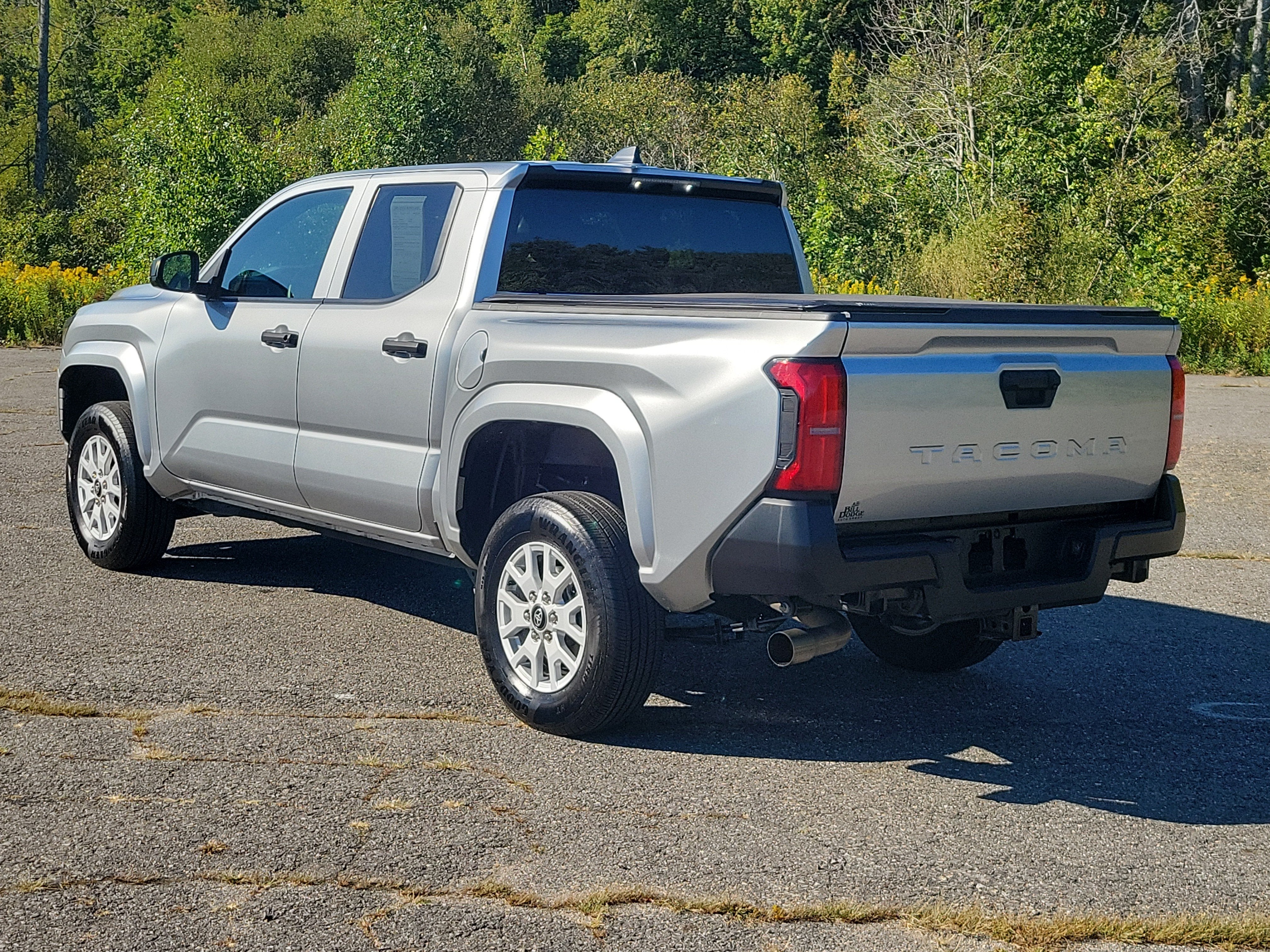 2025 Toyota Tacoma SR