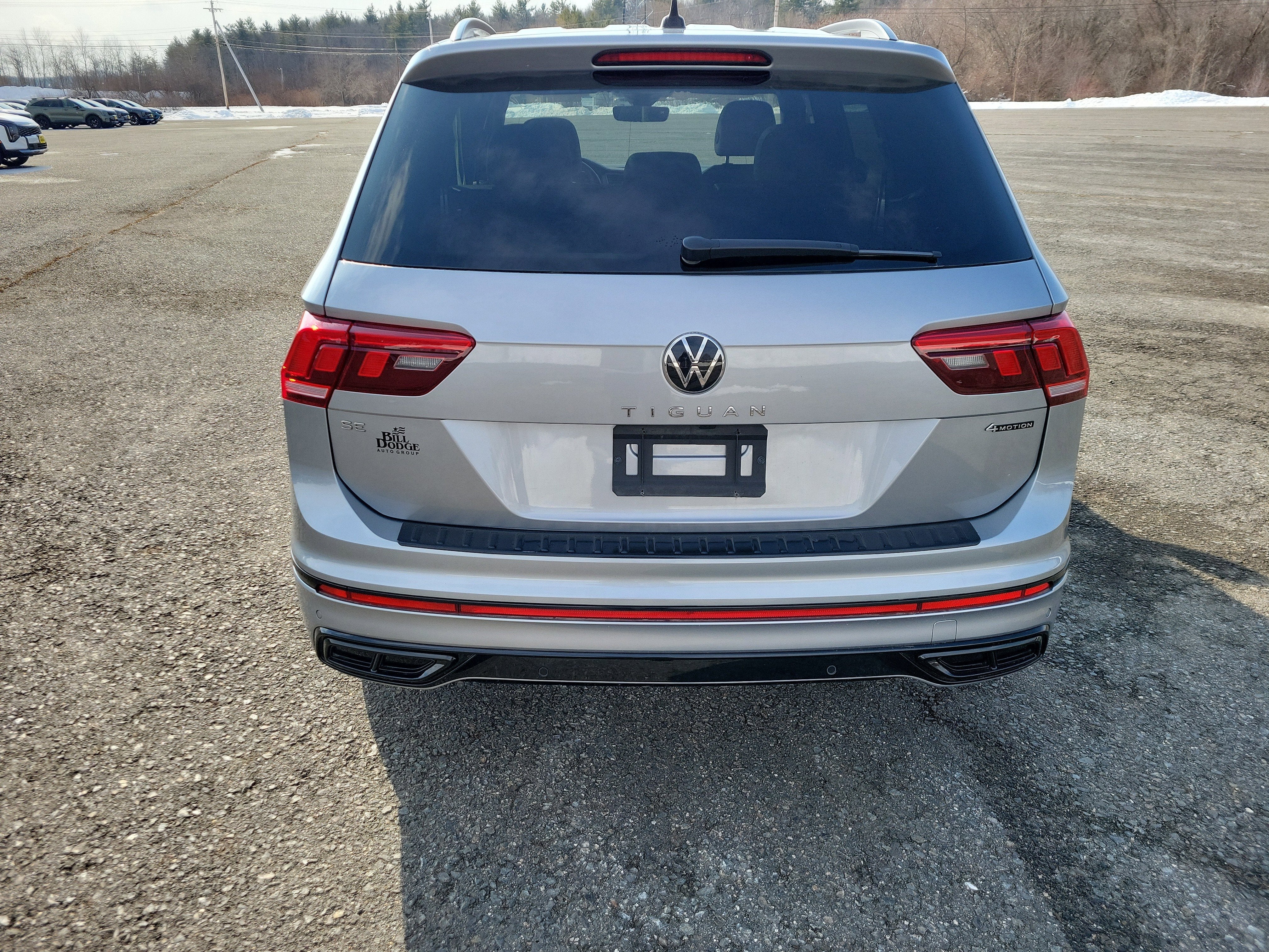 2023 Volkswagen Tiguan 2.0T SE R-Line Black