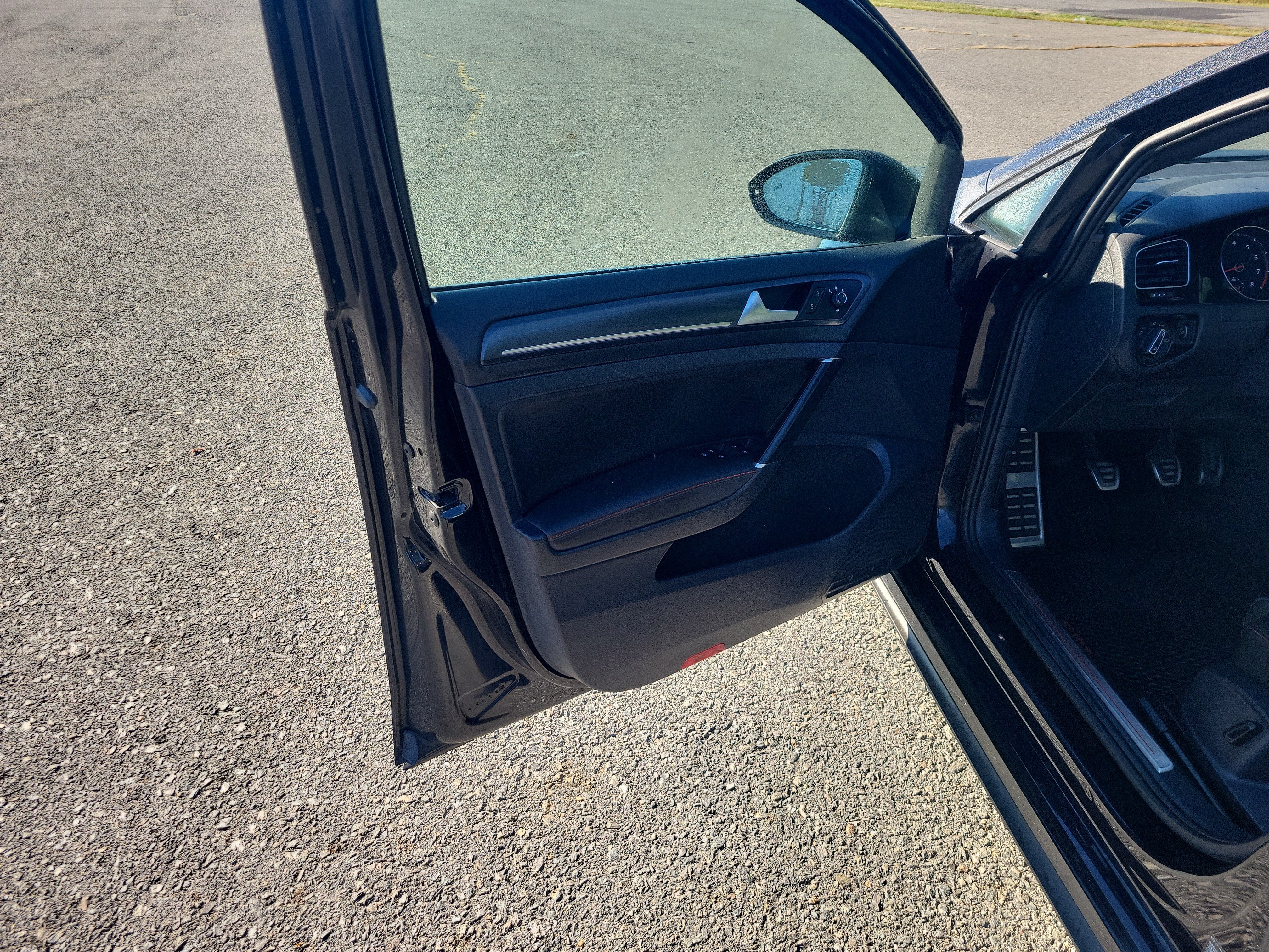 2019 Volkswagen Golf GTI 2.0T SE