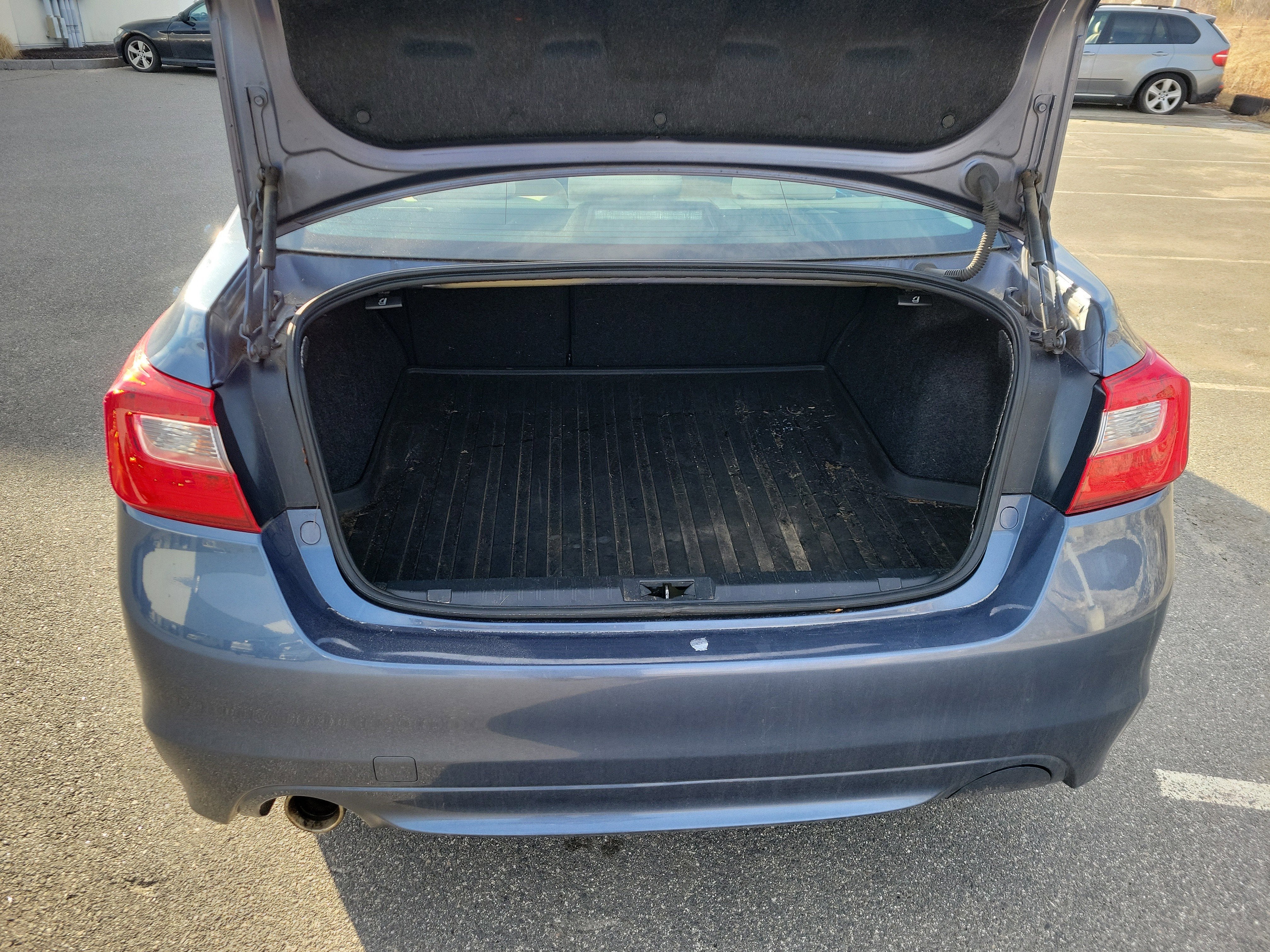 2015 Subaru Legacy 2.5i Premium