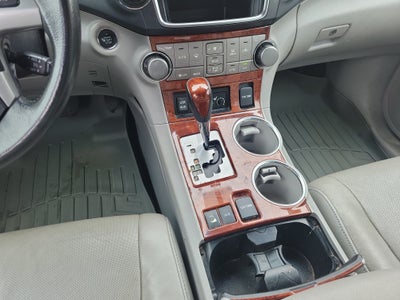 2013 Toyota Highlander Limited V6