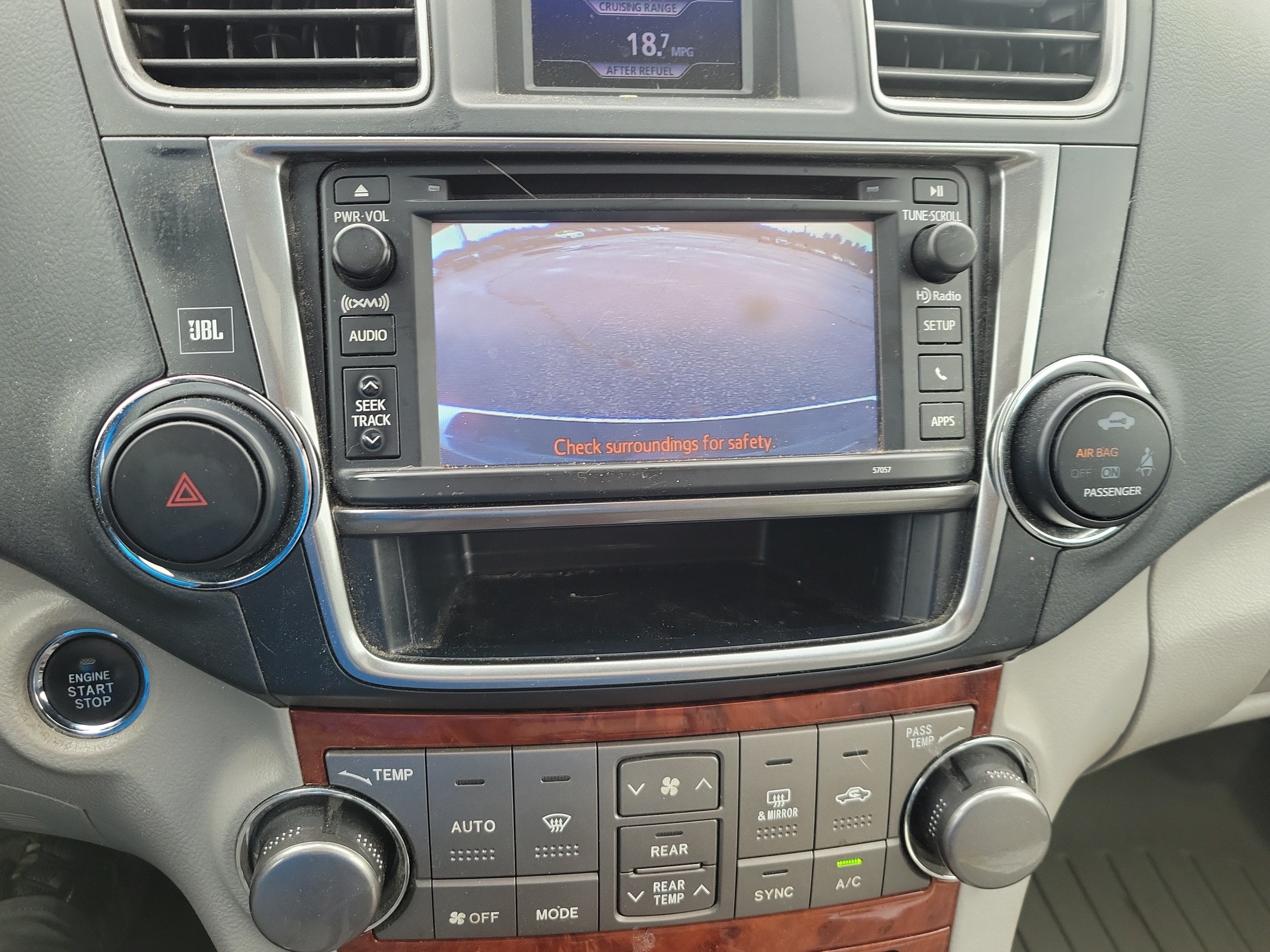 2013 Toyota Highlander Limited V6