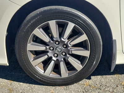 2019 Toyota Sienna XLE Premium 7 Passenger