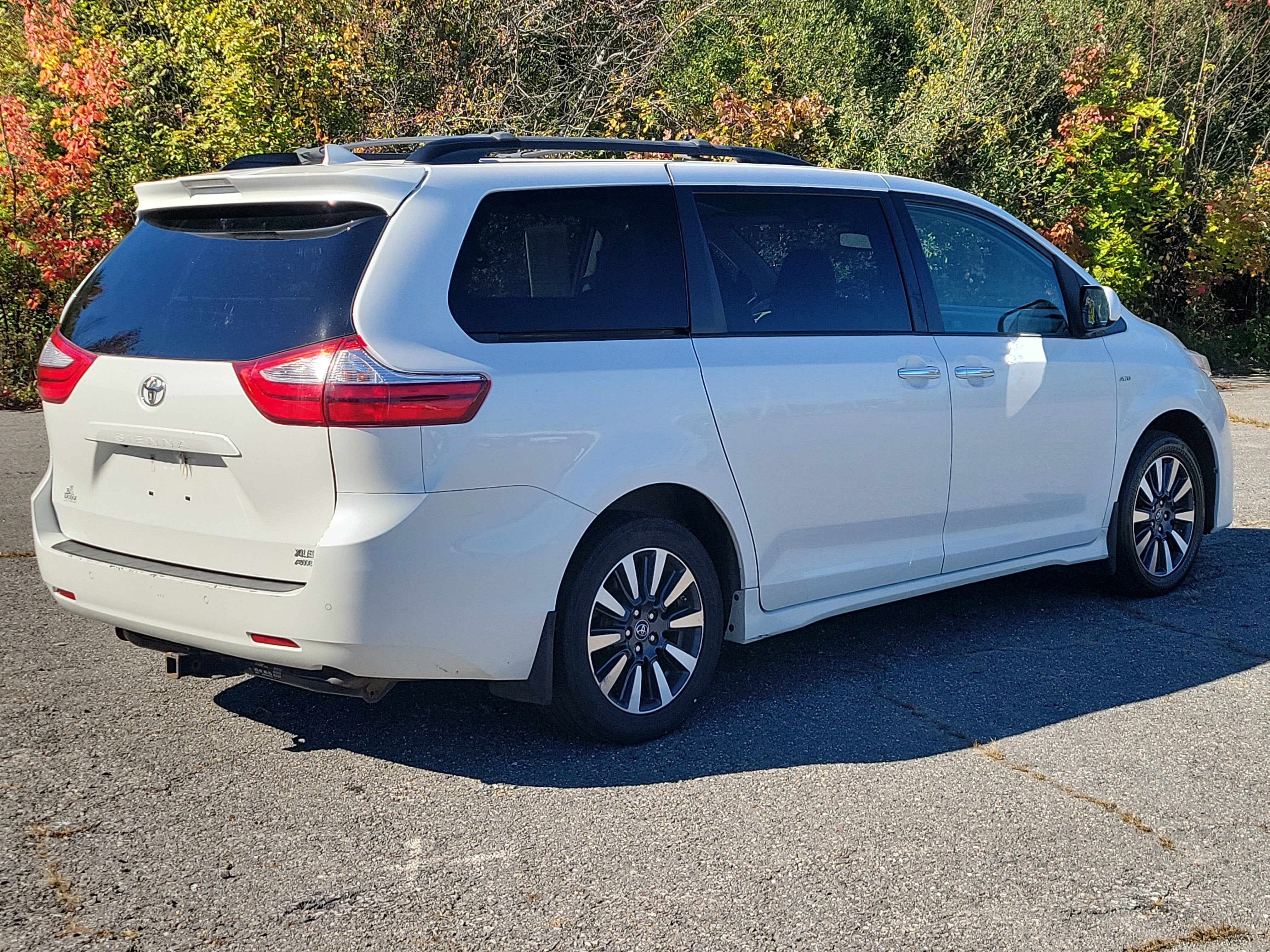 2019 Toyota Sienna XLE Premium 7 Passenger