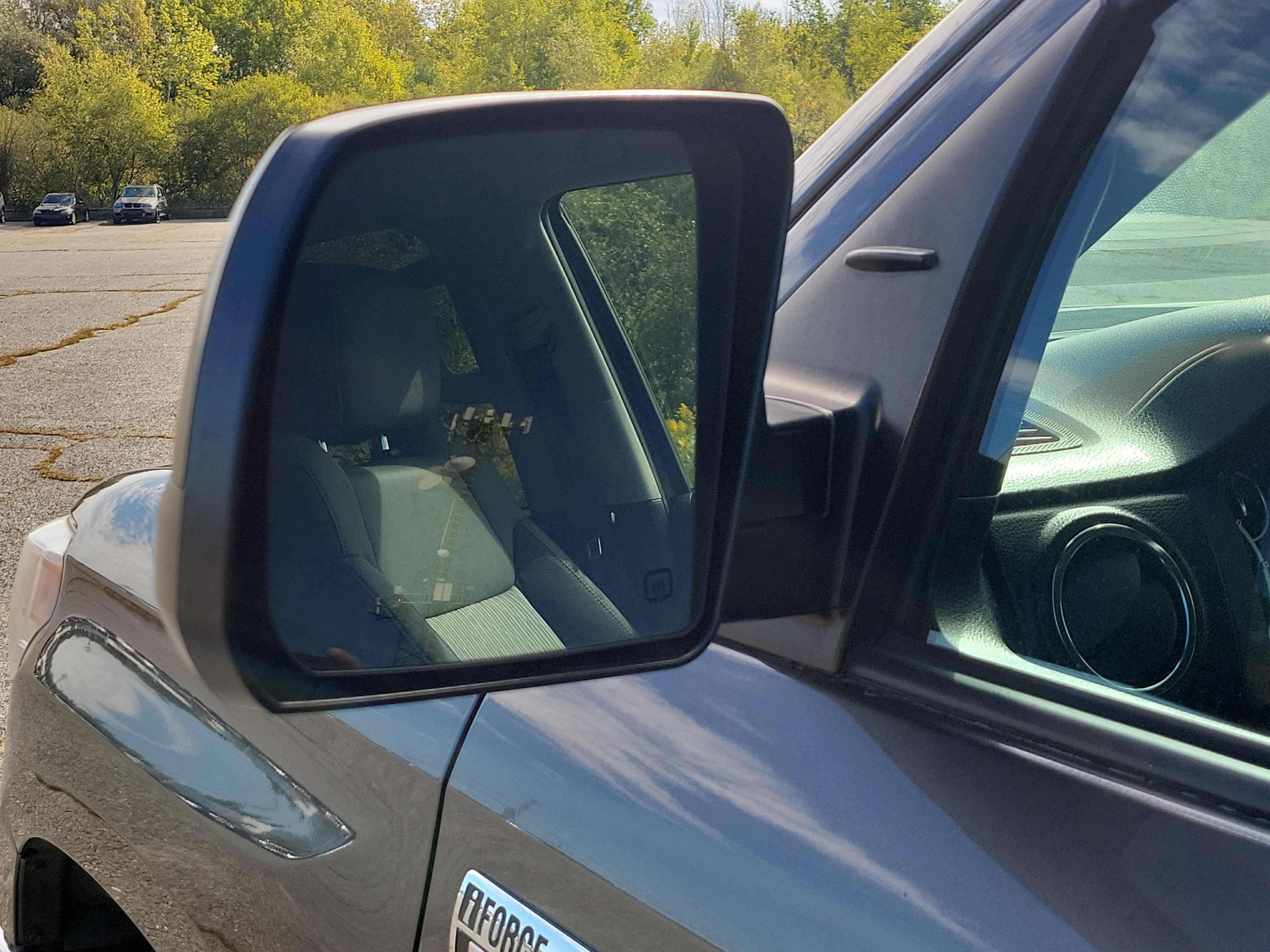 2015 Toyota Tundra 4WD Truck SR5