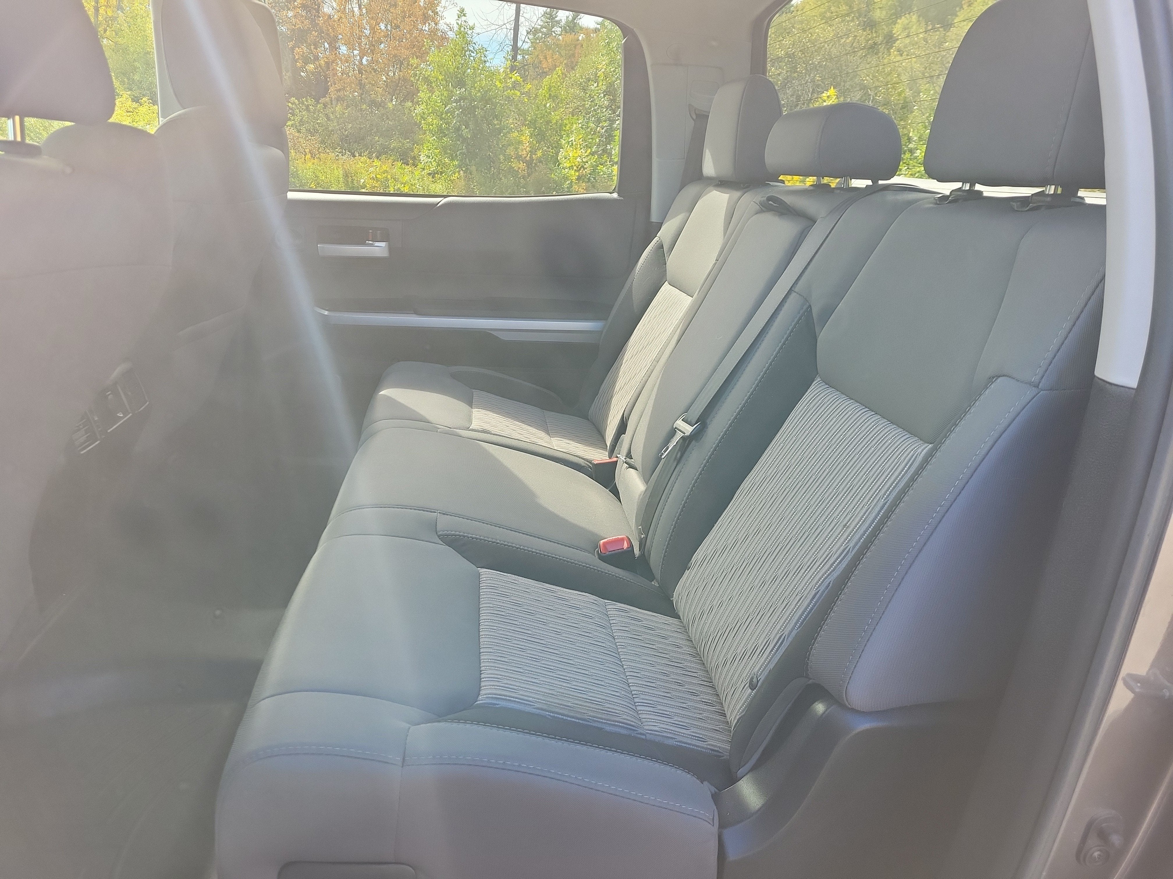 2015 Toyota Tundra 4WD Truck SR5