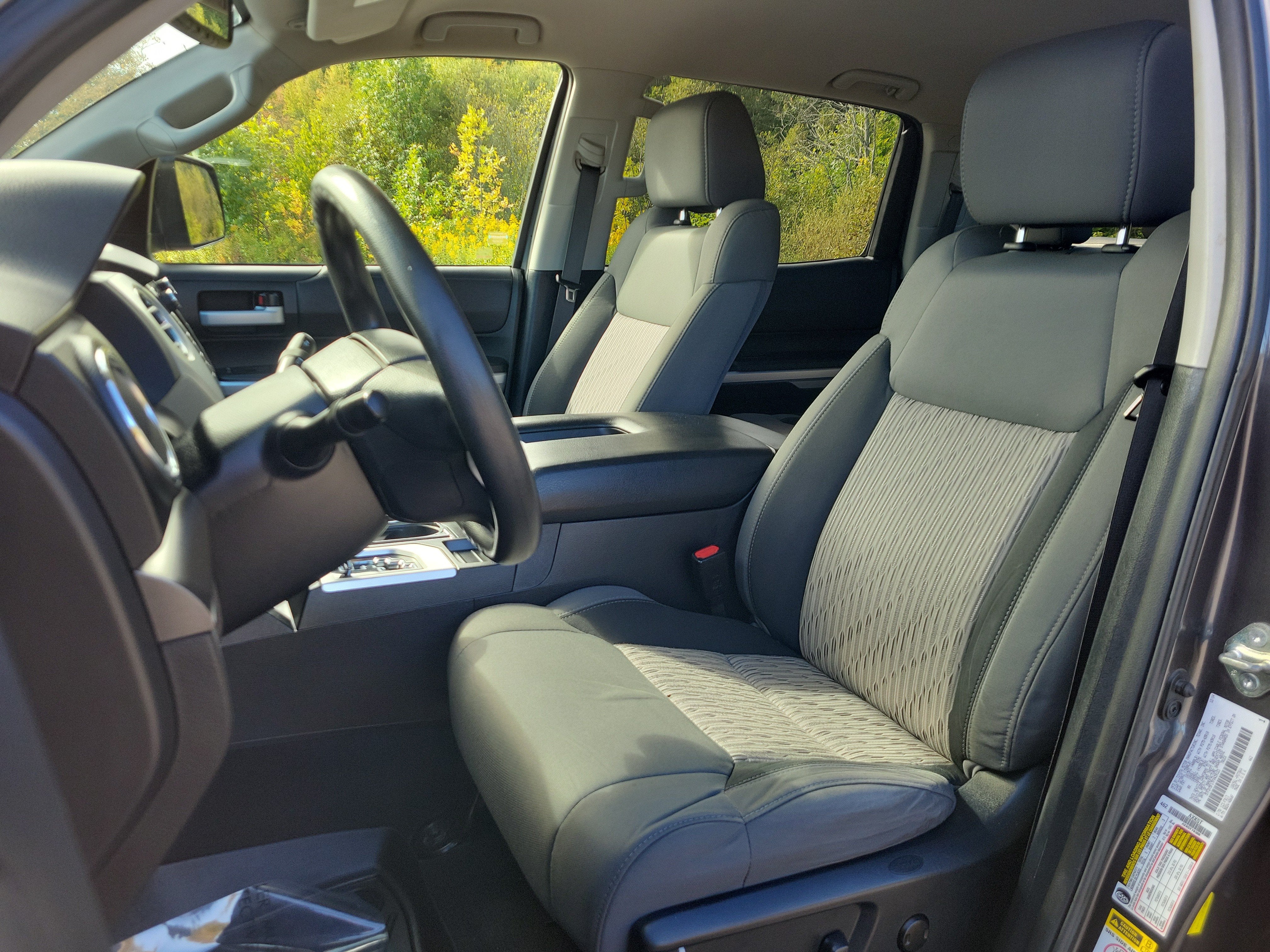 2015 Toyota Tundra 4WD Truck SR5