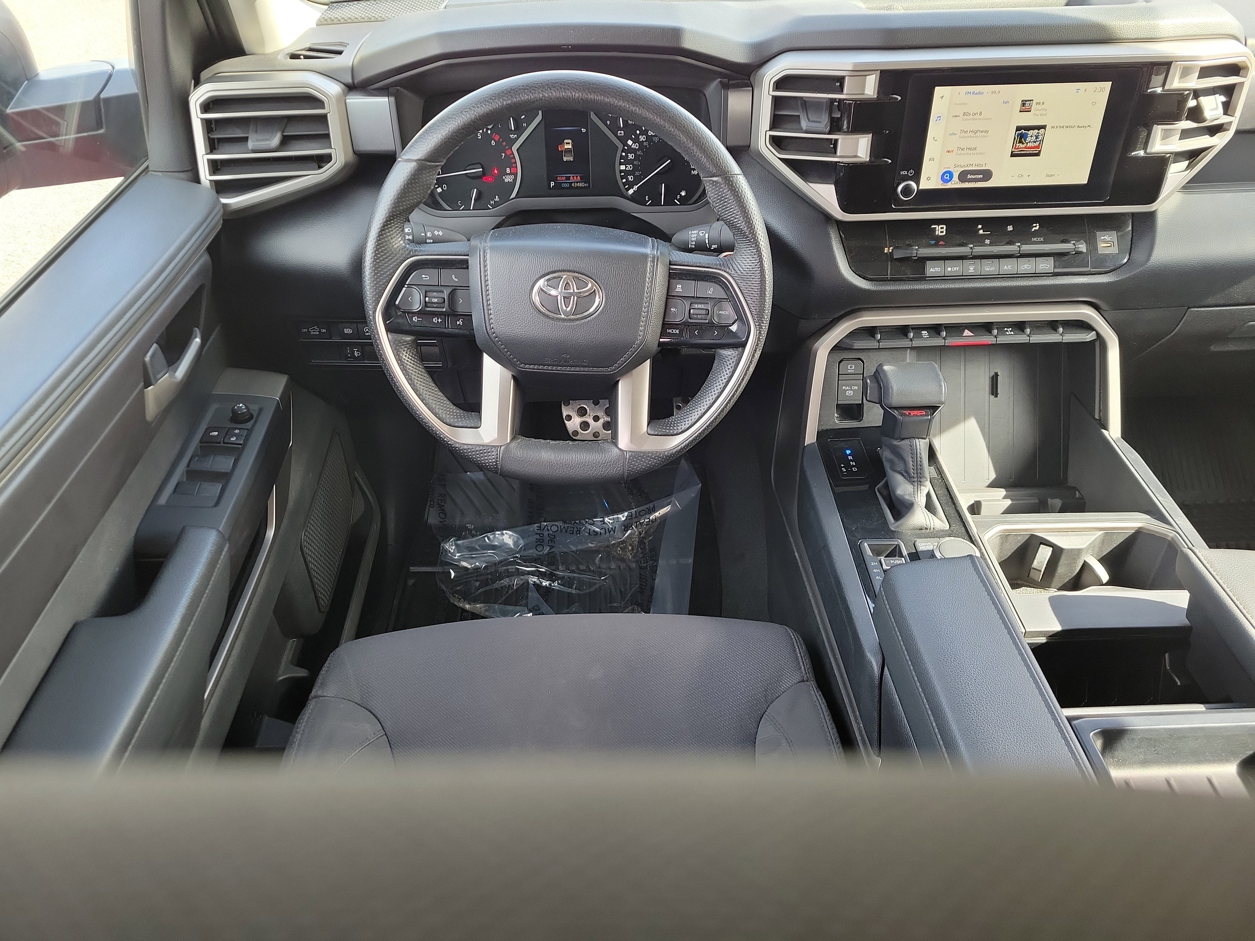 2024 Toyota Tundra 4WD SR5