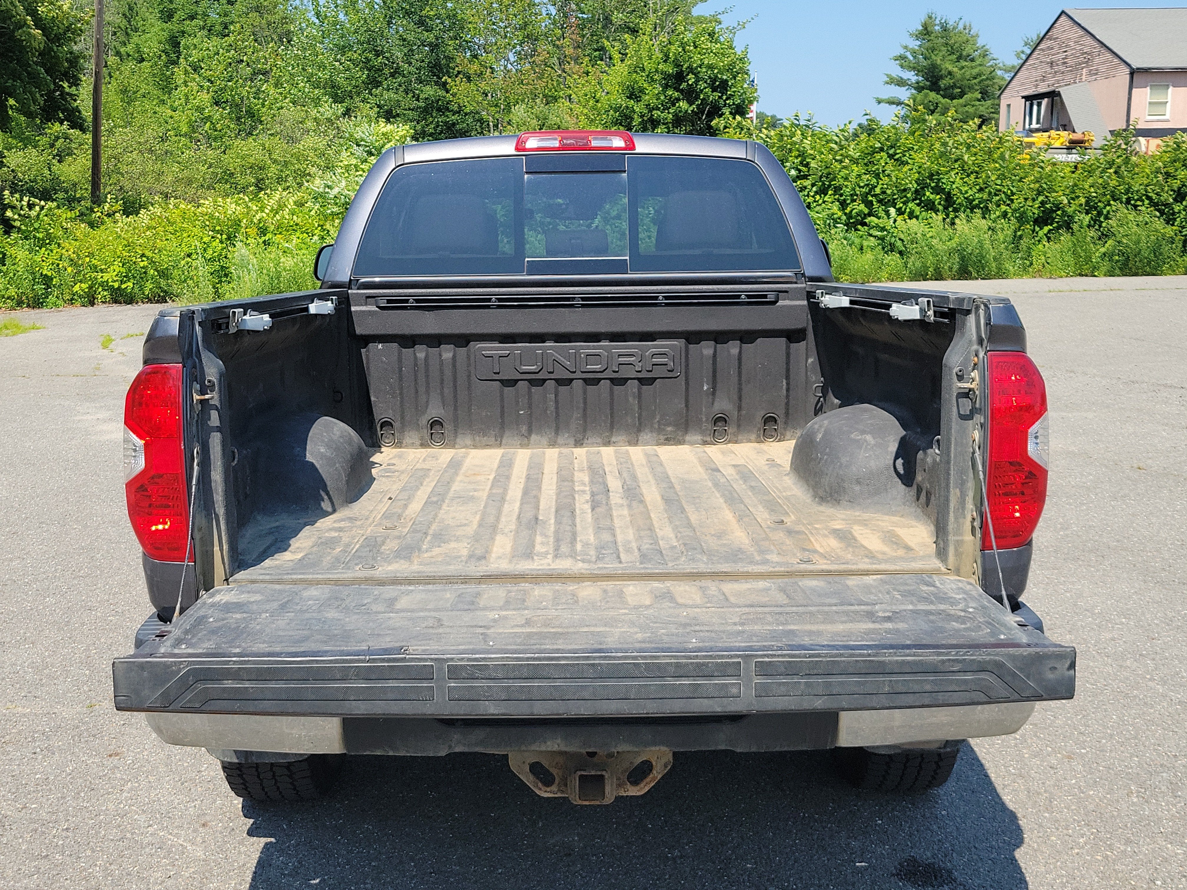2019 Toyota Tundra SR5 5.7L V8