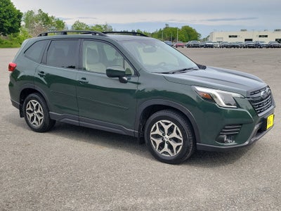 2023 Subaru Forester Premium