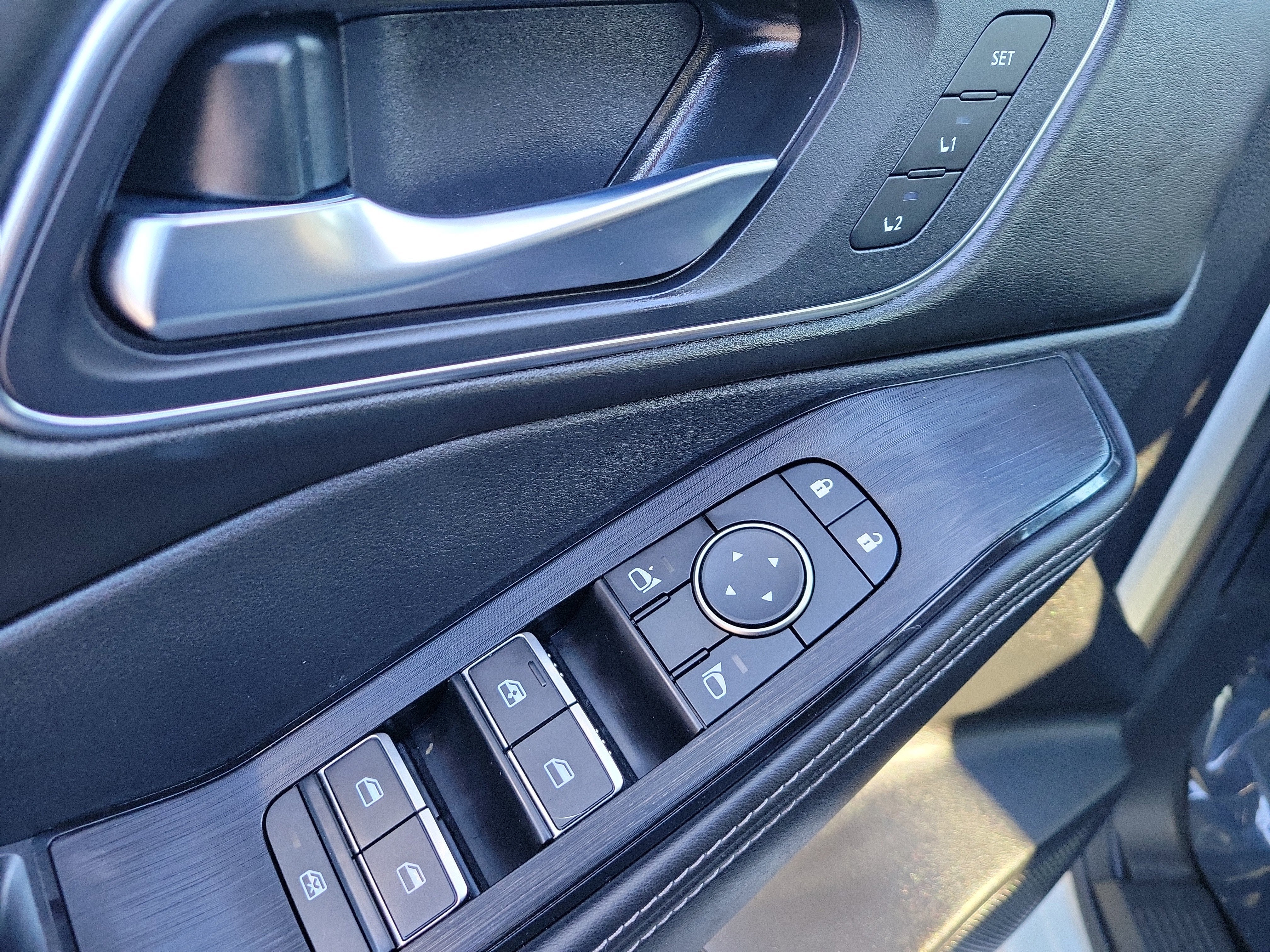 2023 Nissan Rogue Platinum Intelligent AWD