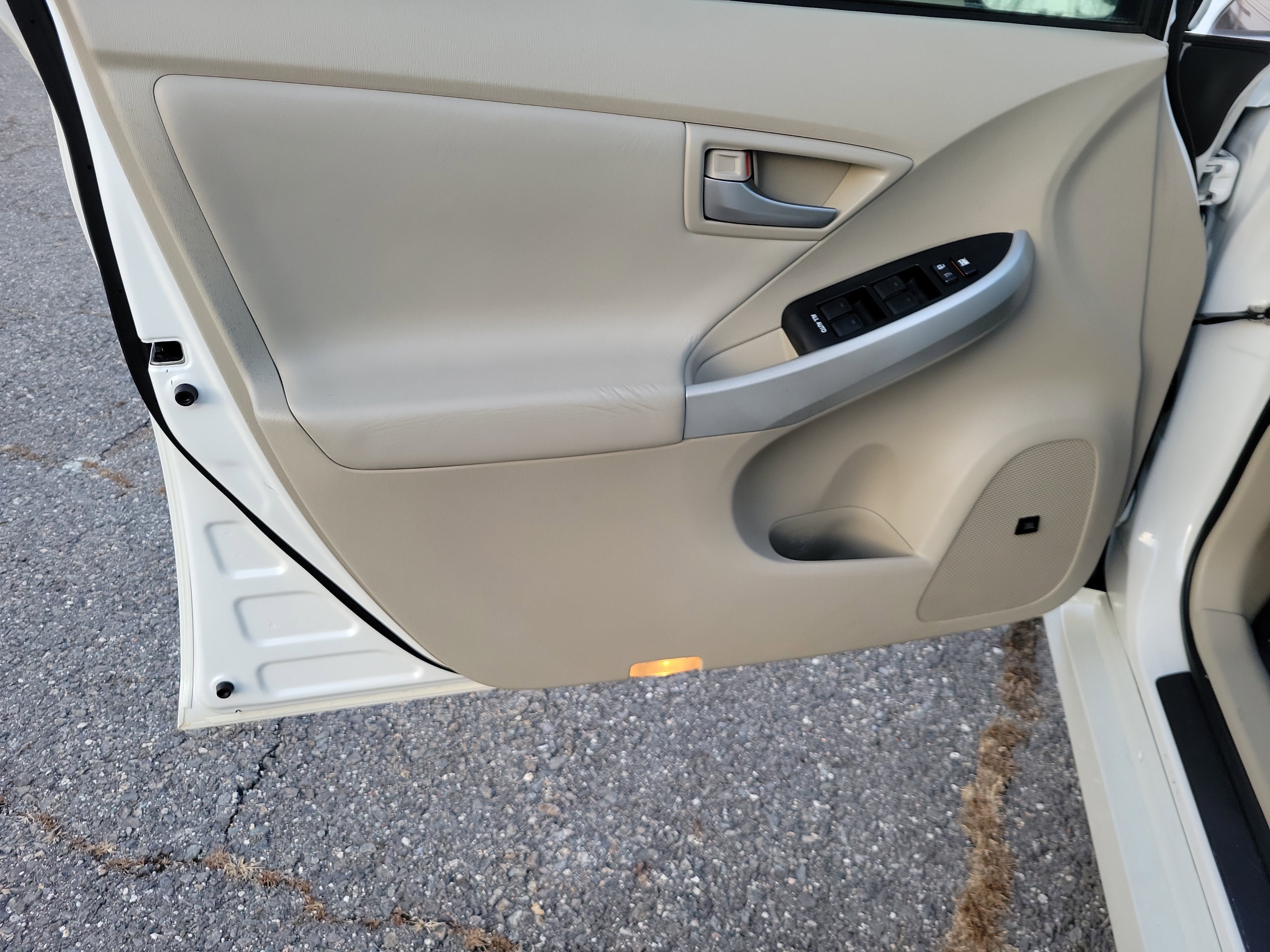 2012 Toyota Prius Two