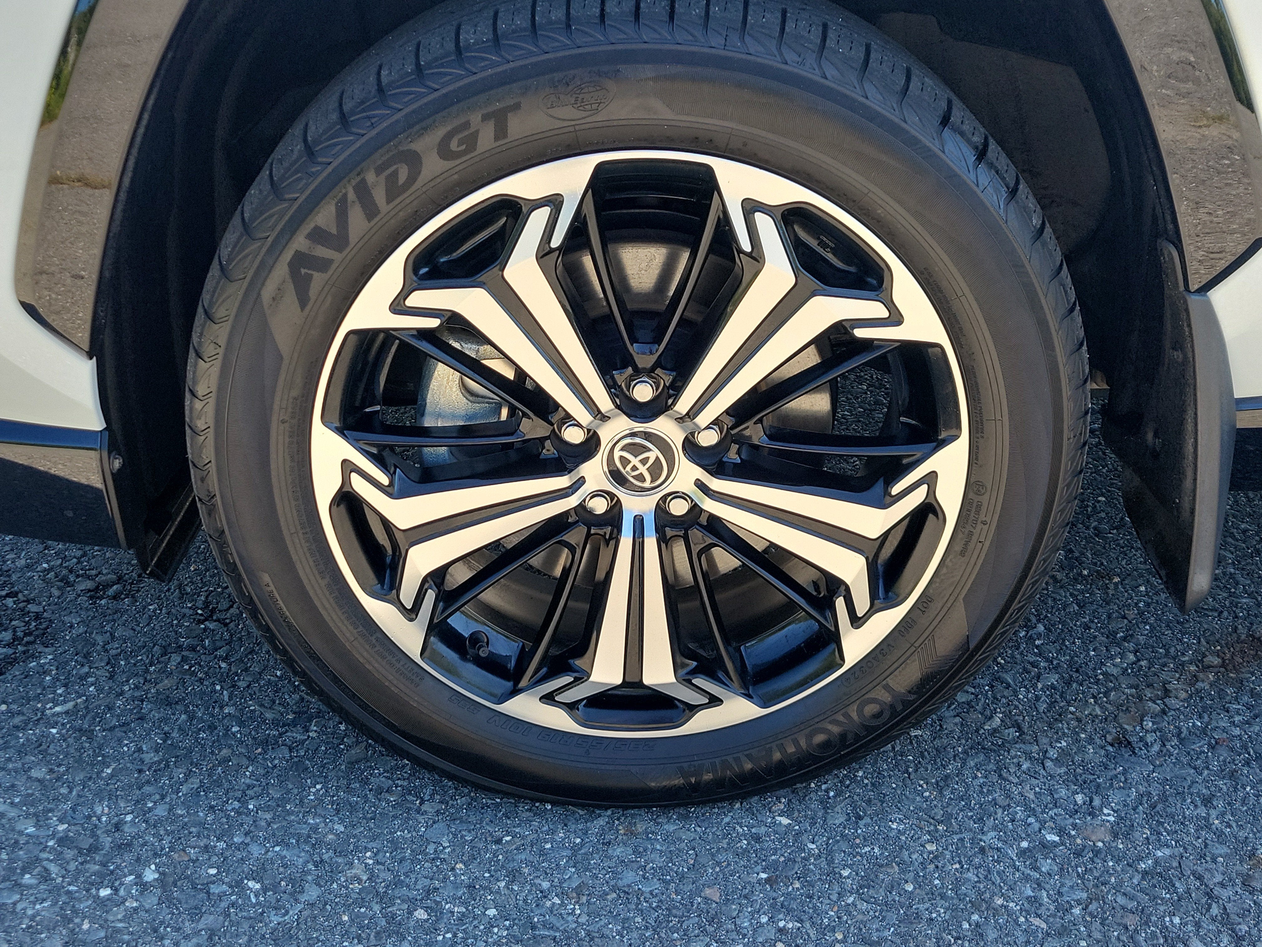 2024 Toyota RAV4 Prime XSE