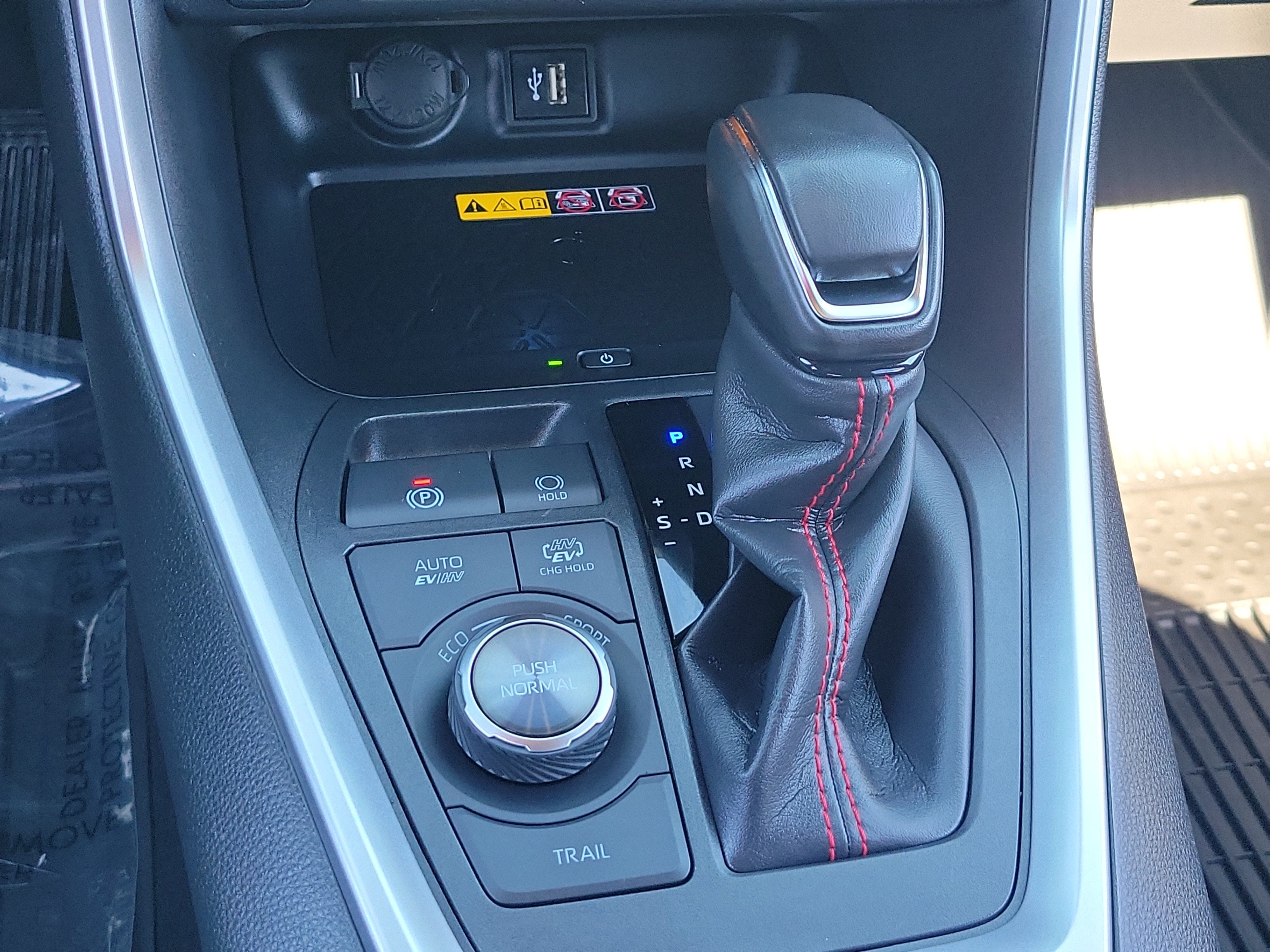 2024 Toyota RAV4 Prime XSE
