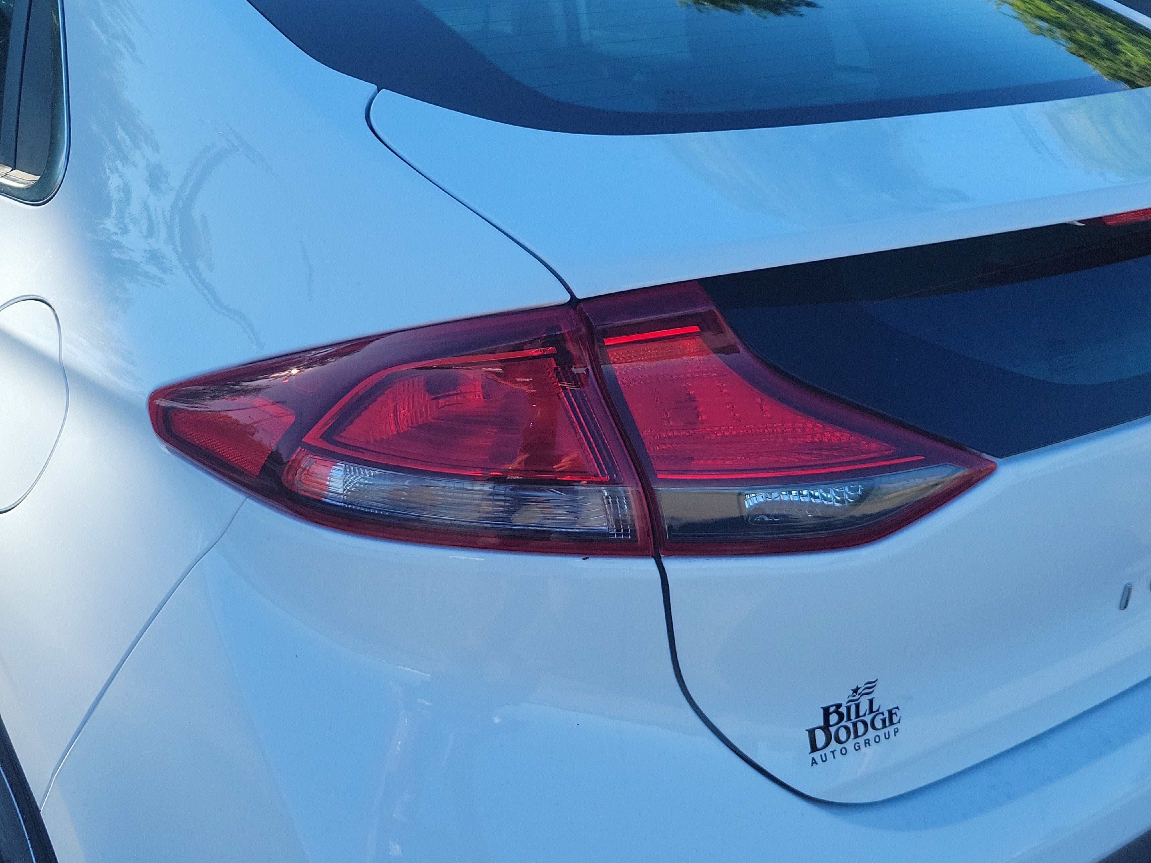 2020 Hyundai Ioniq Hybrid SE