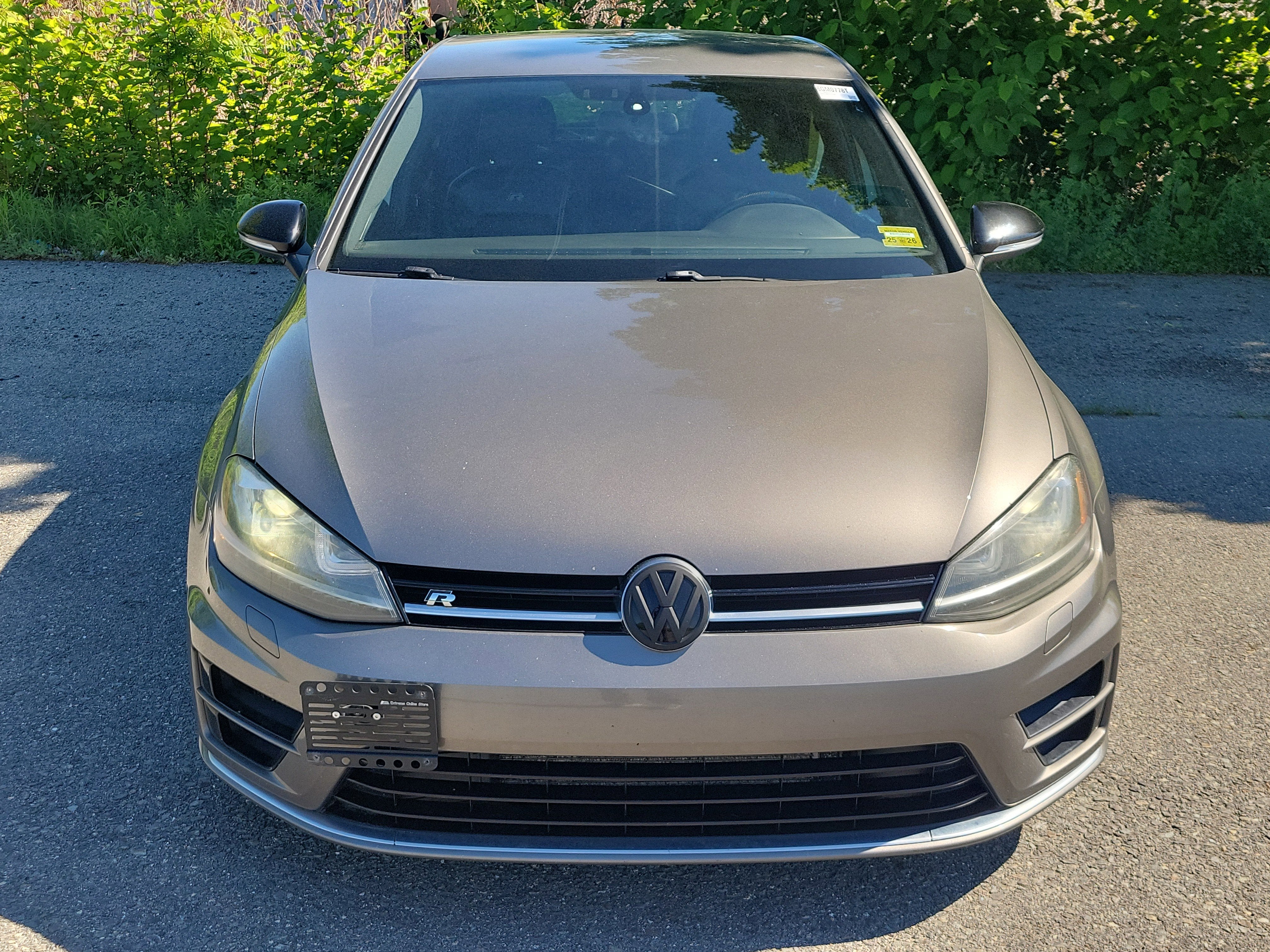 2016 Volkswagen Golf R 4-Door