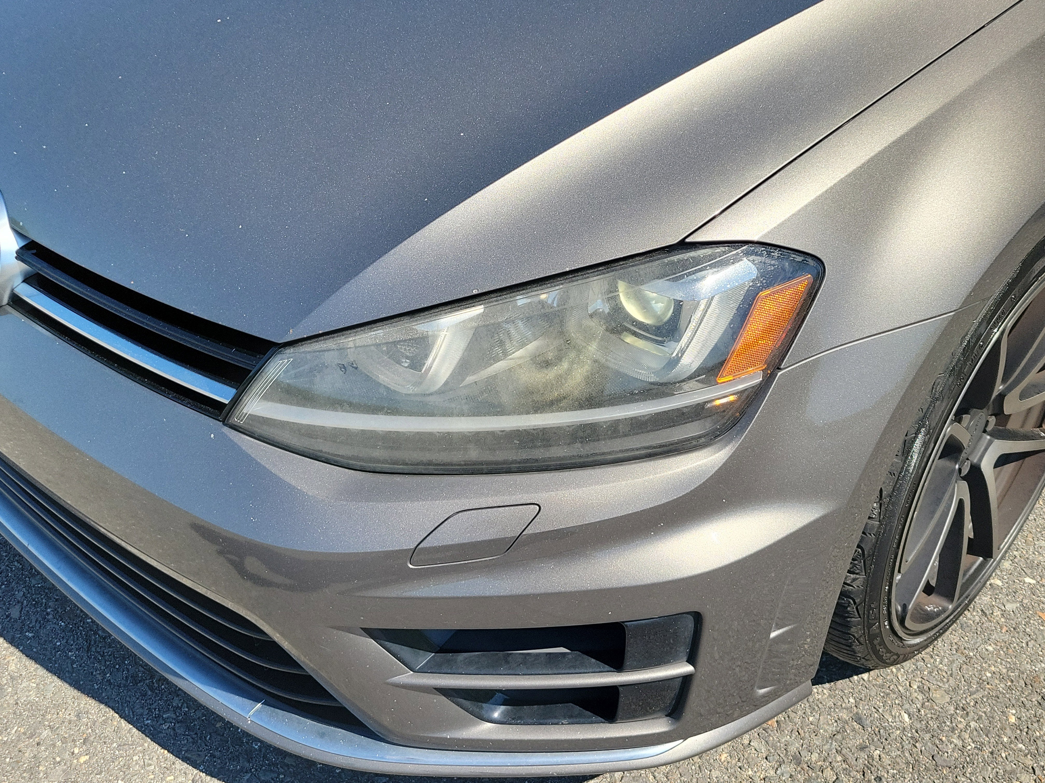 2016 Volkswagen Golf R 4-Door