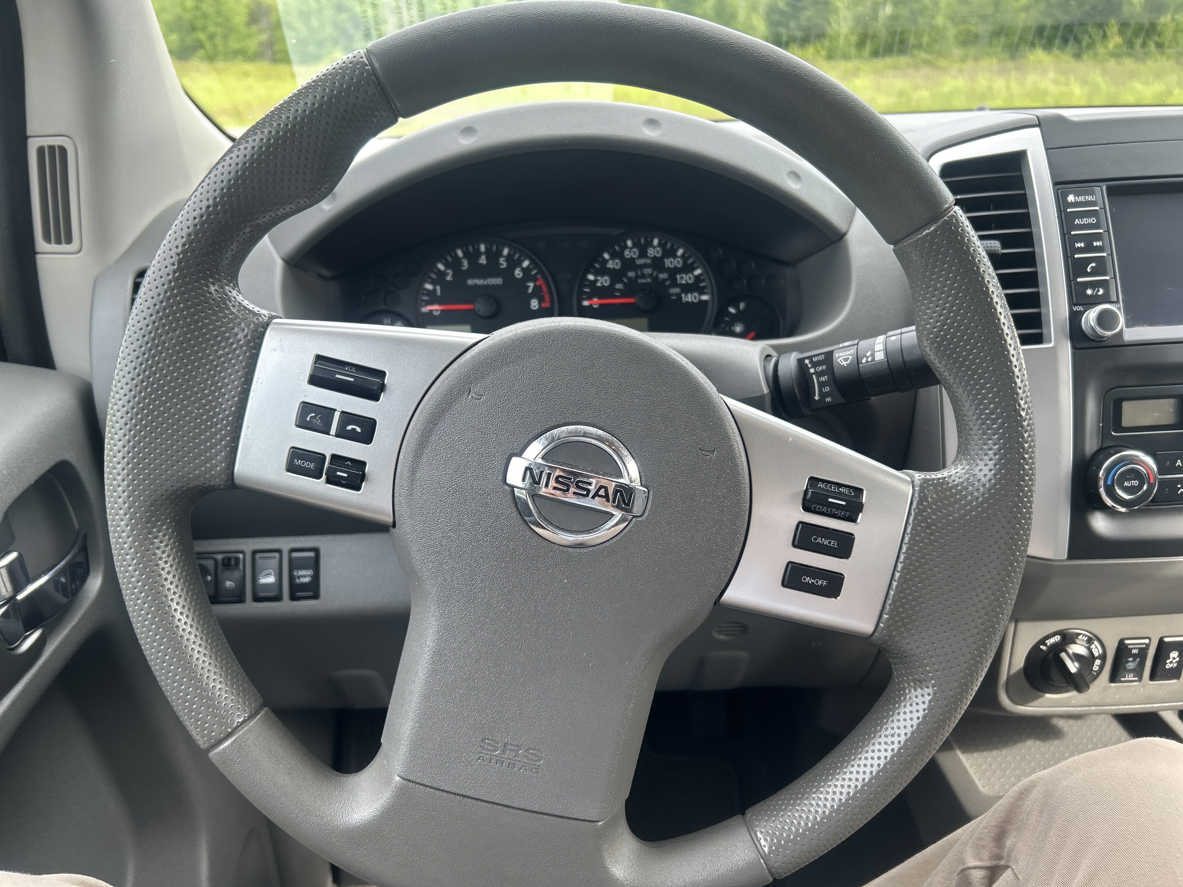 2020 Nissan Frontier SV