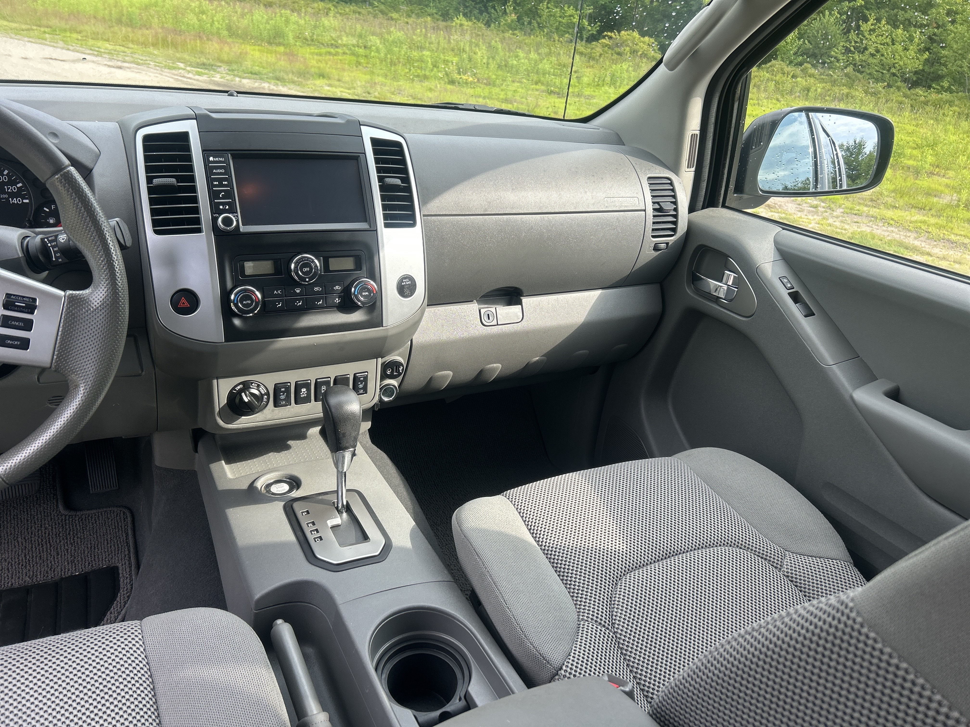 2020 Nissan Frontier SV