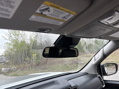 2024 Nissan Frontier Crew Cab SV