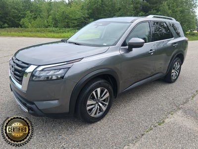 2025 Nissan Pathfinder SL