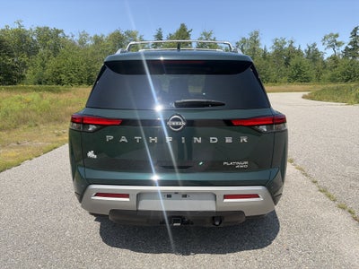 2024 Nissan Pathfinder Platinum