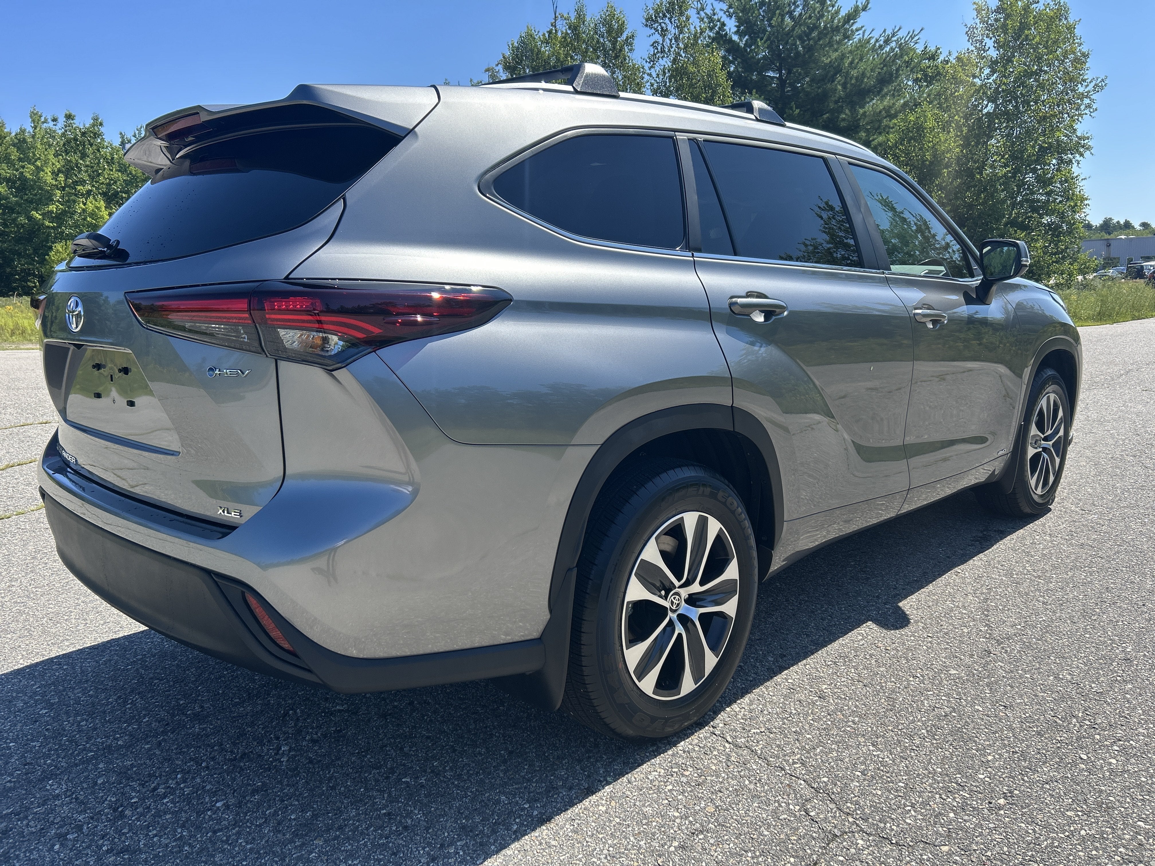 2026 Toyota Highlander Hybrid XLE