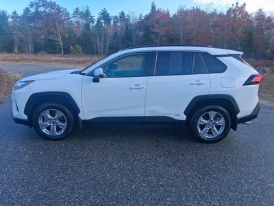 2025 Toyota RAV4 Hybrid XLE