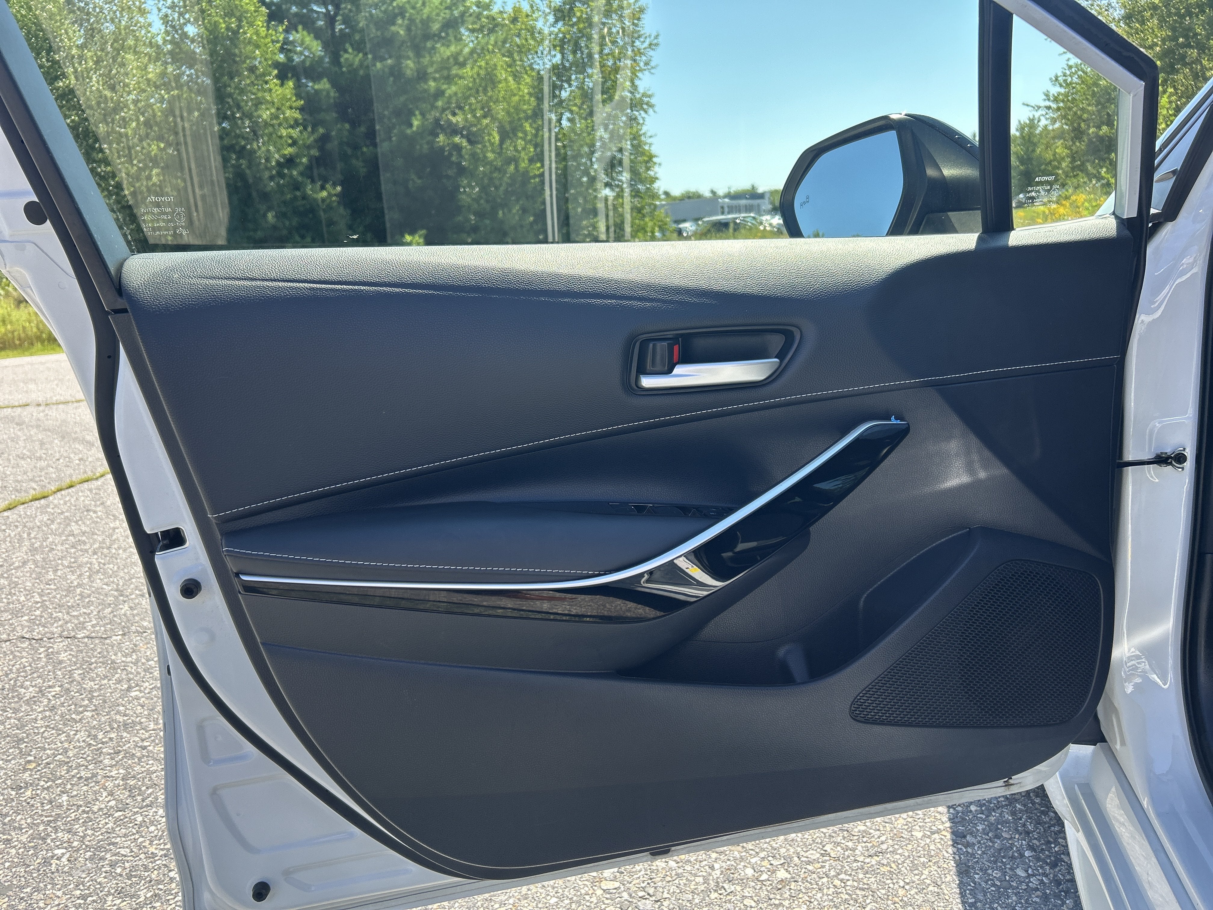 2024 Toyota Corolla Hatchback XSE