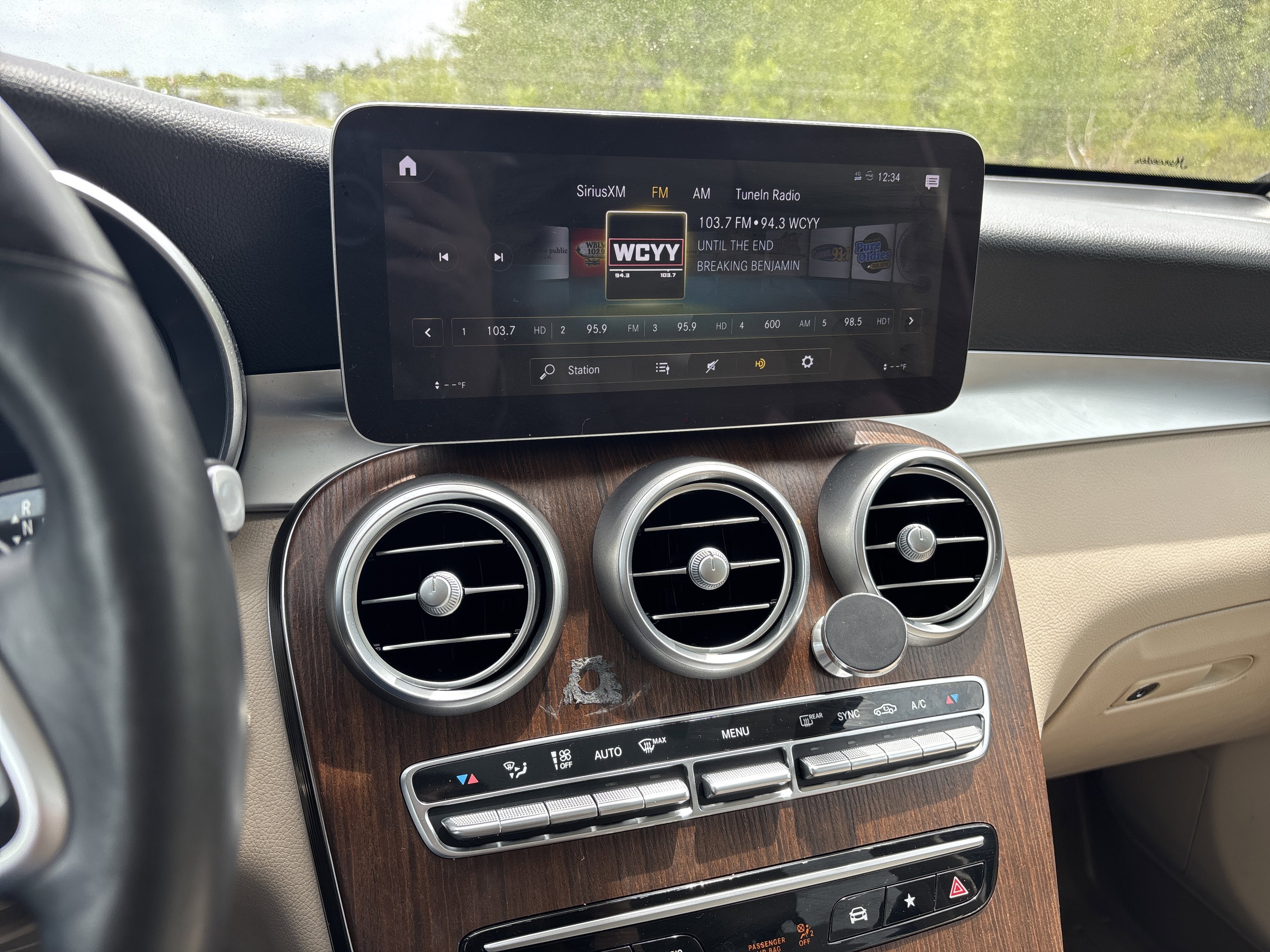 2020 Mercedes-Benz GLC GLC 300