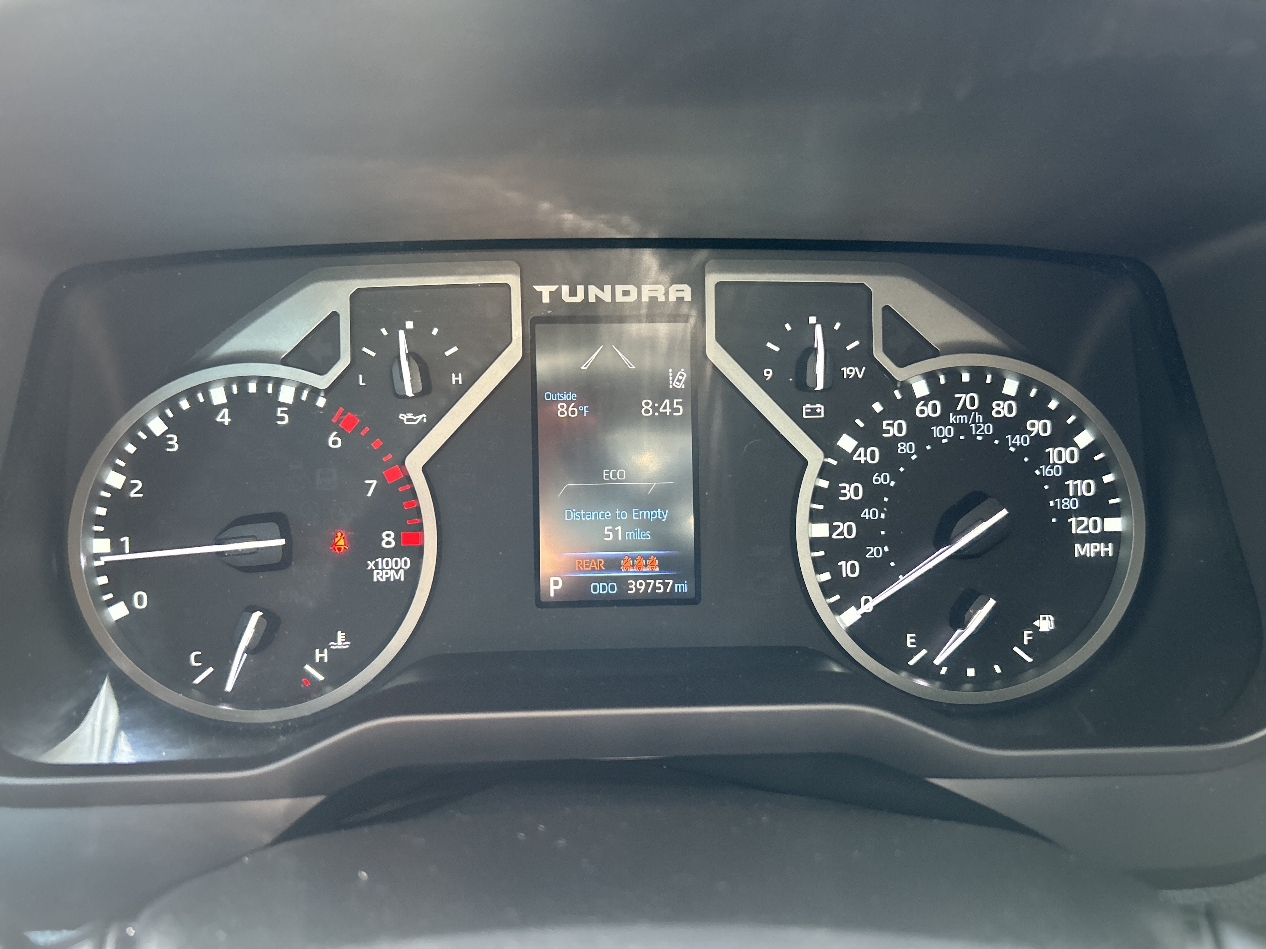 2023 Toyota Tundra 4WD SR5