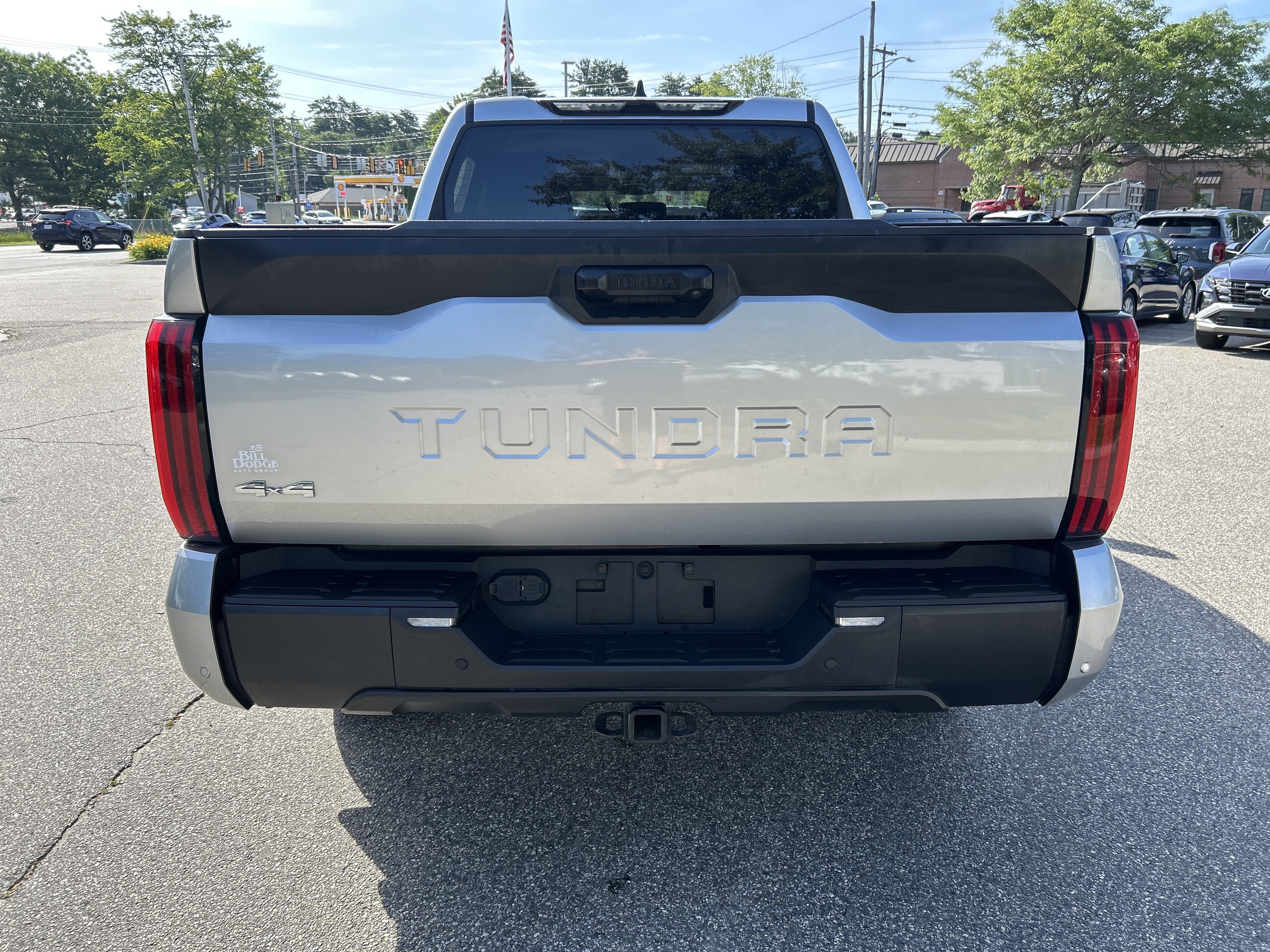 2023 Toyota Tundra 4WD SR5