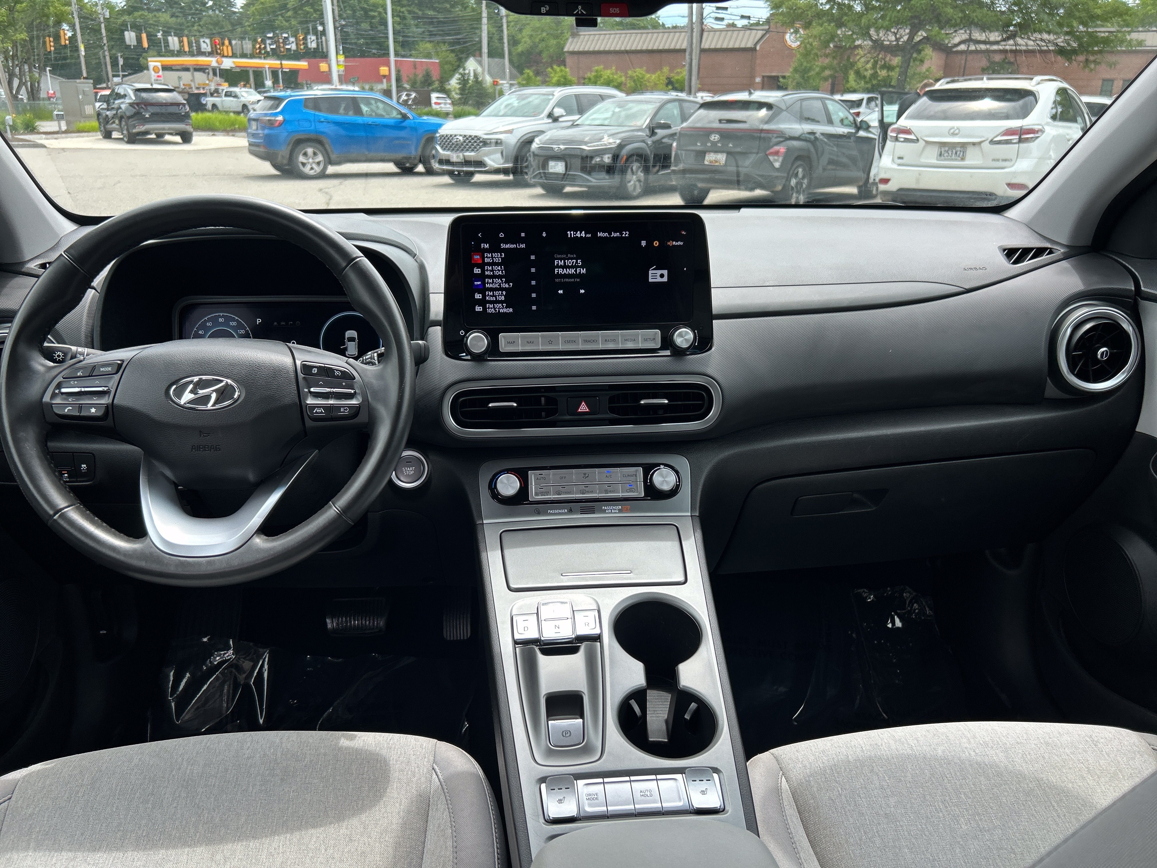 2023 Hyundai Kona Electric SEL