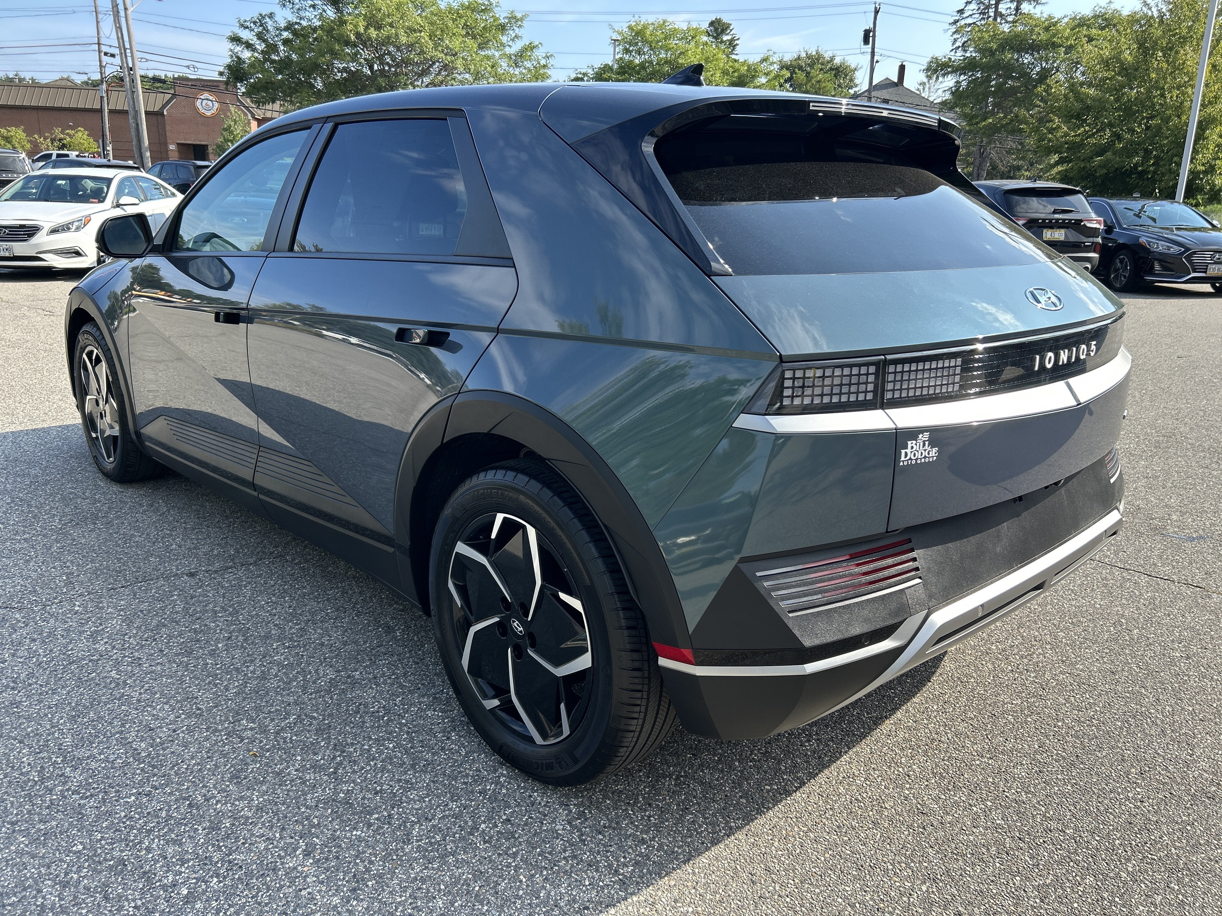 2024 Hyundai IONIQ 5 SE