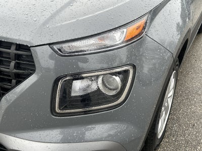 2023 Hyundai Venue SE