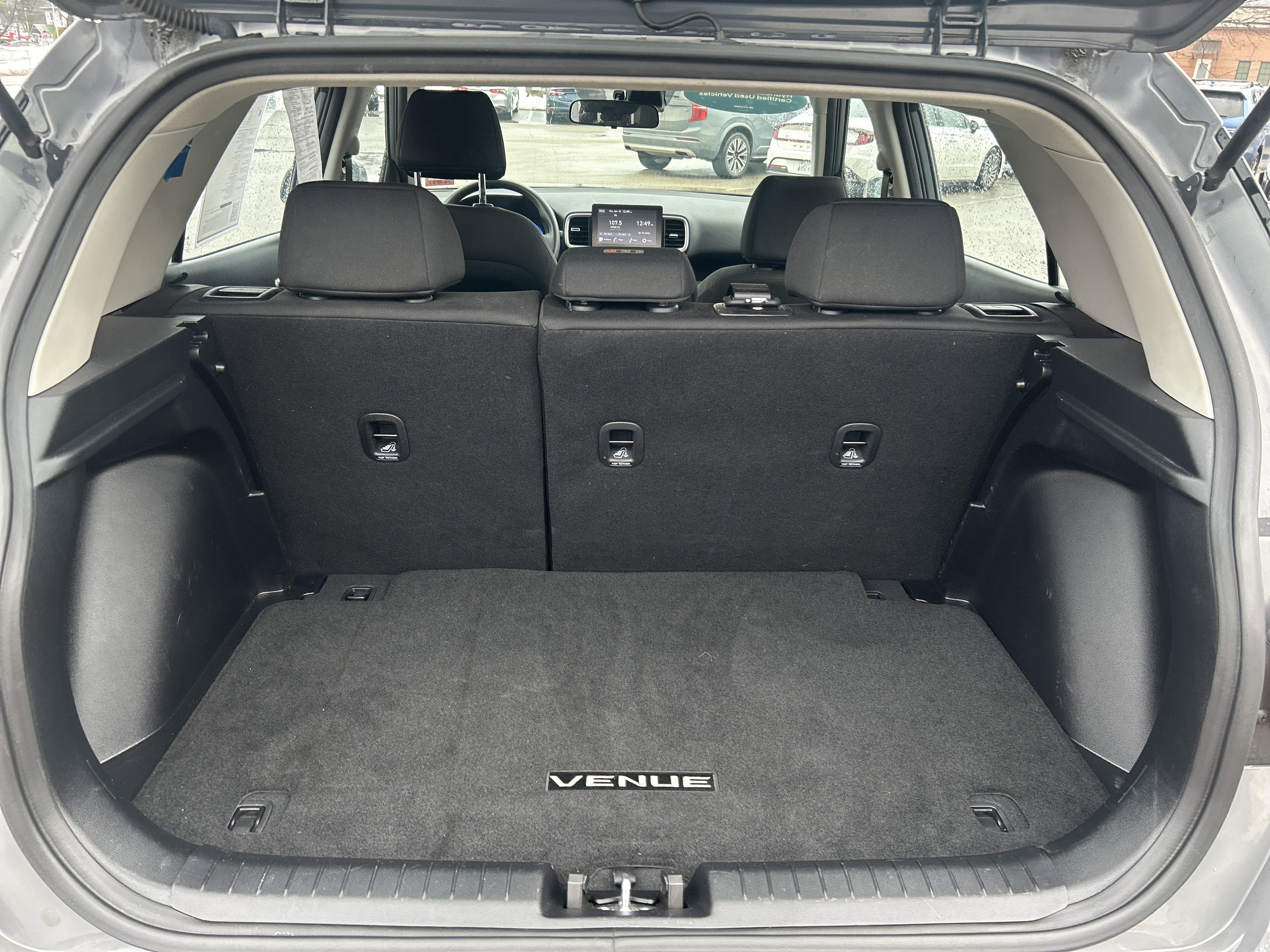 2023 Hyundai Venue SE