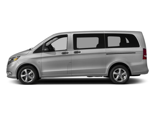 2018 Mercedes-Benz Metris Passenger Van Standard Roof 126 Wheelbase