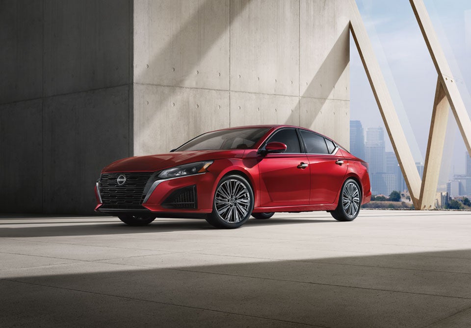 2025 Nissan Altima Bill Dodge Nissan in Saco ME